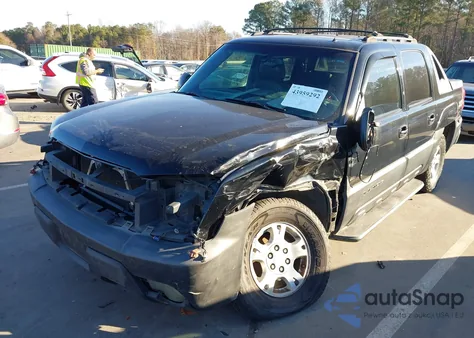 2002 Chevrolet Avalanche 1500 from USA, damaged, VIN 3GNEC13T92G267958